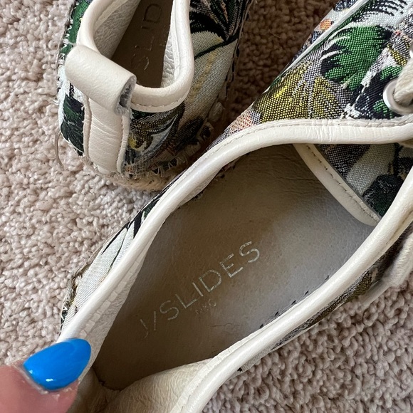 J/Slides - Picture 4 of 6